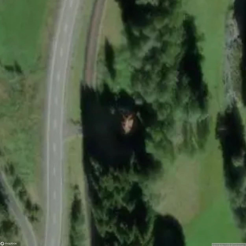 House By The Railroad Tracks [DEU] #20452