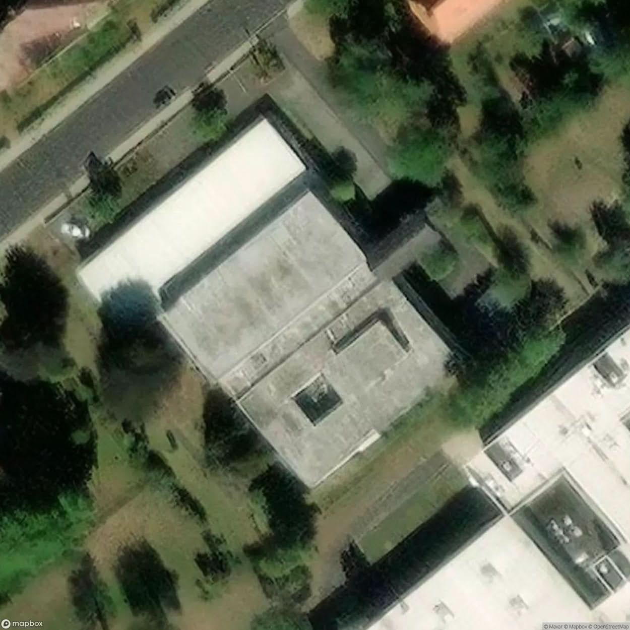 Abandoned School Sosnowiec Maczki [DEU] #35090