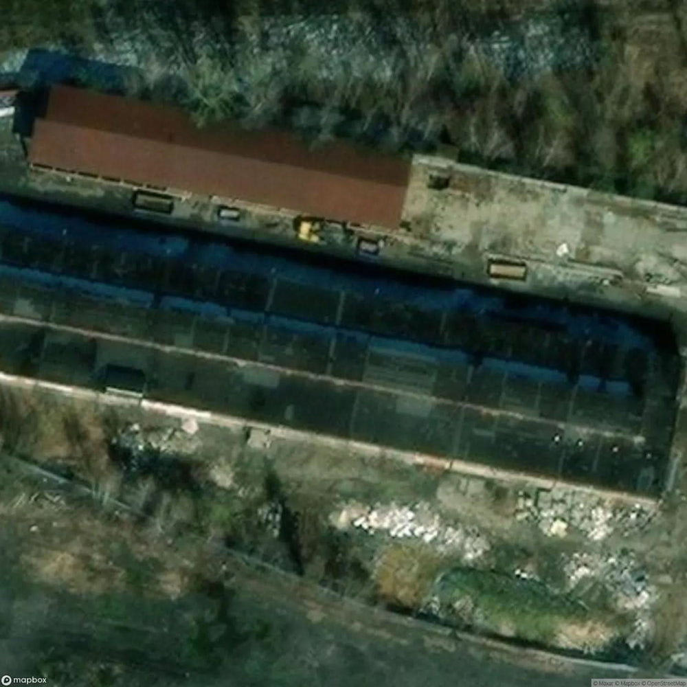Site Ruins Of The Crane Hall At The Paryz Coal Mine [POL] #34491