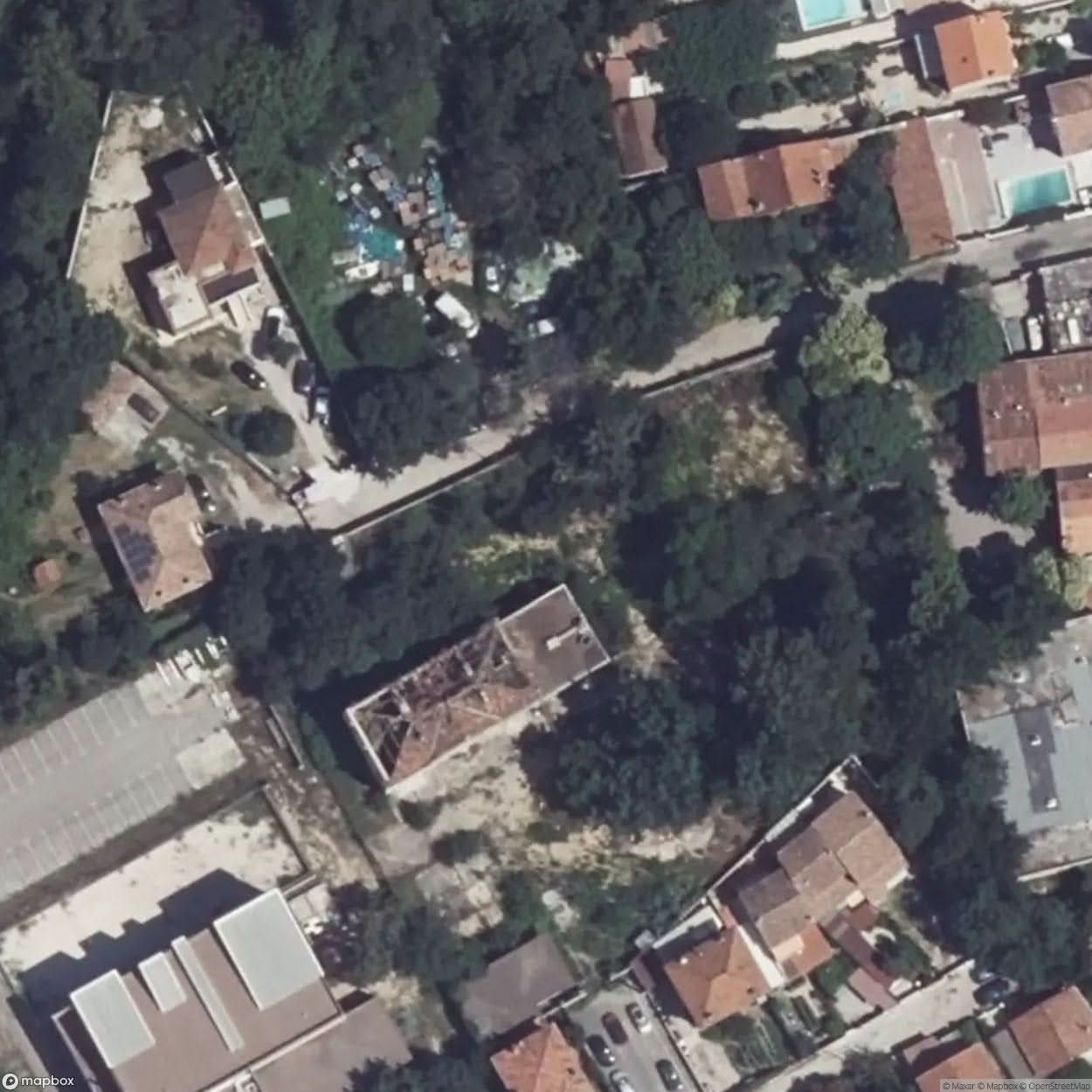 Honorine Manor [FRA] #11269