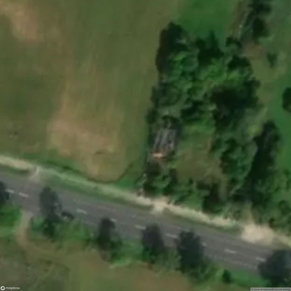 Residential Building Abandoned House With Garages [POL] #24020
