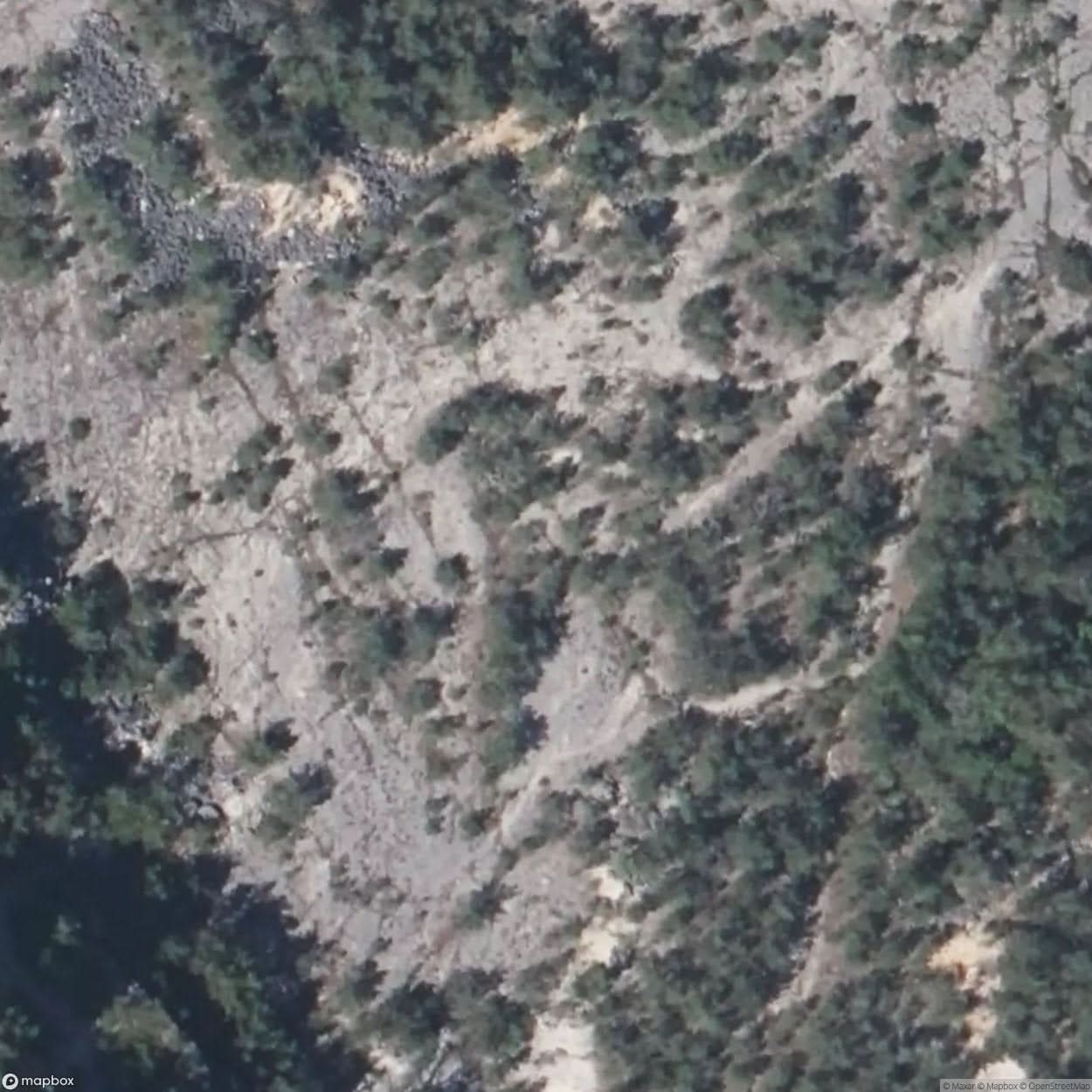 Reboul Quarry [FRA] #06256