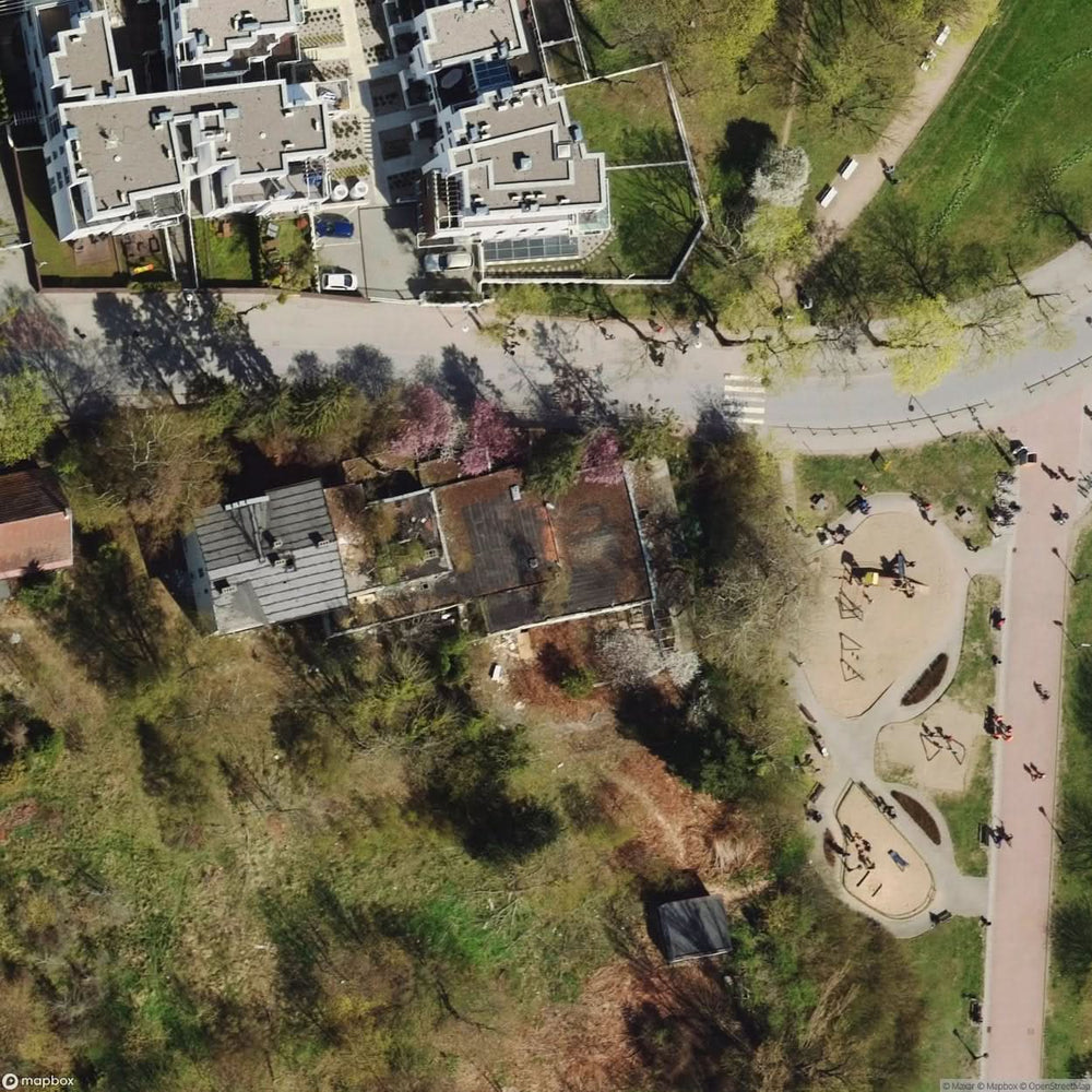 Site Abandoned Building Of A Former Military Unit [POL] #32681