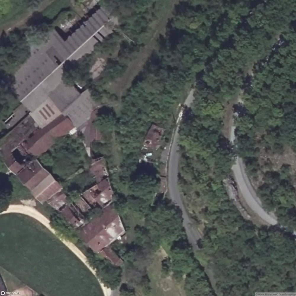Small House With Factory [FRA] #20207