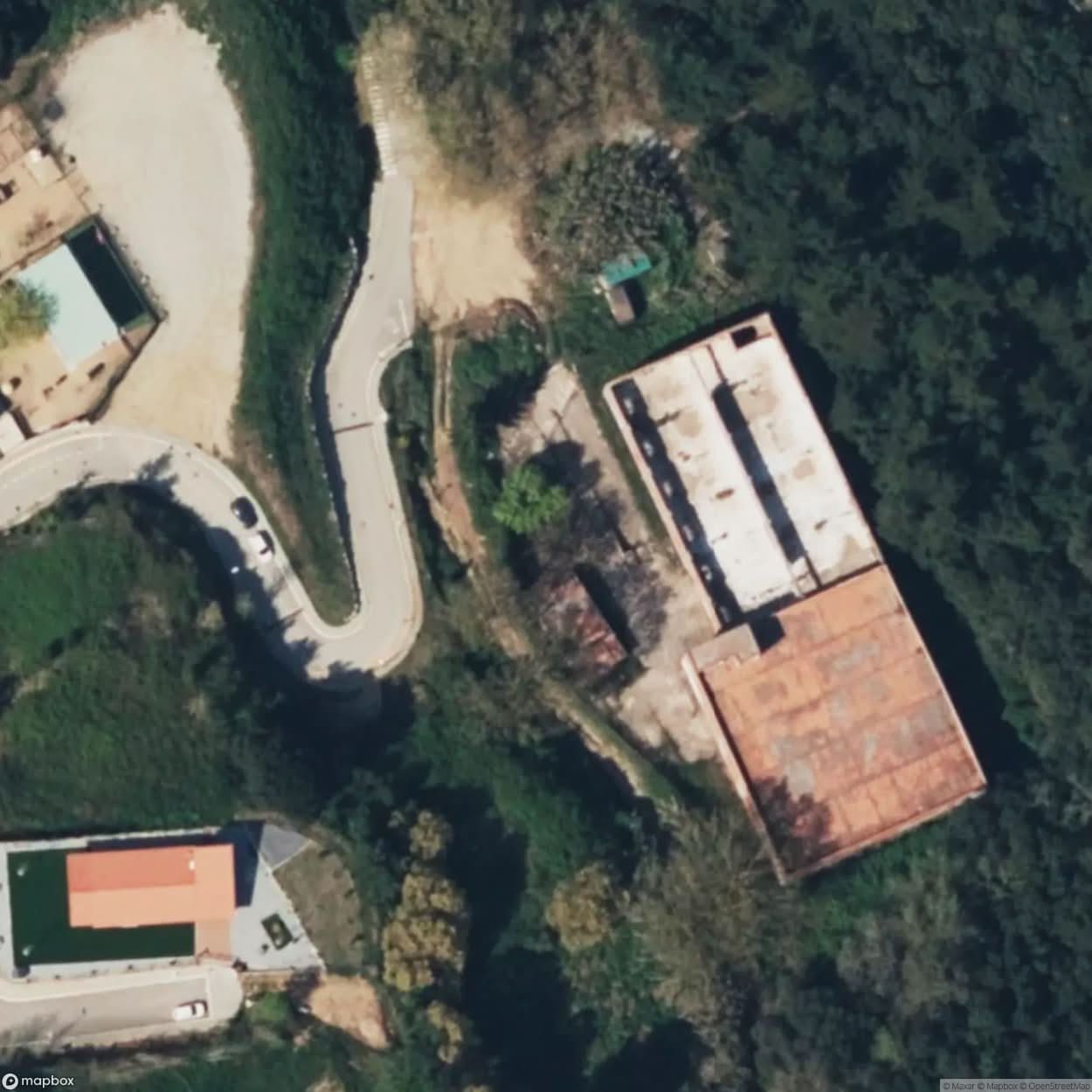 Factory On The Hillsides [ESP] #05632