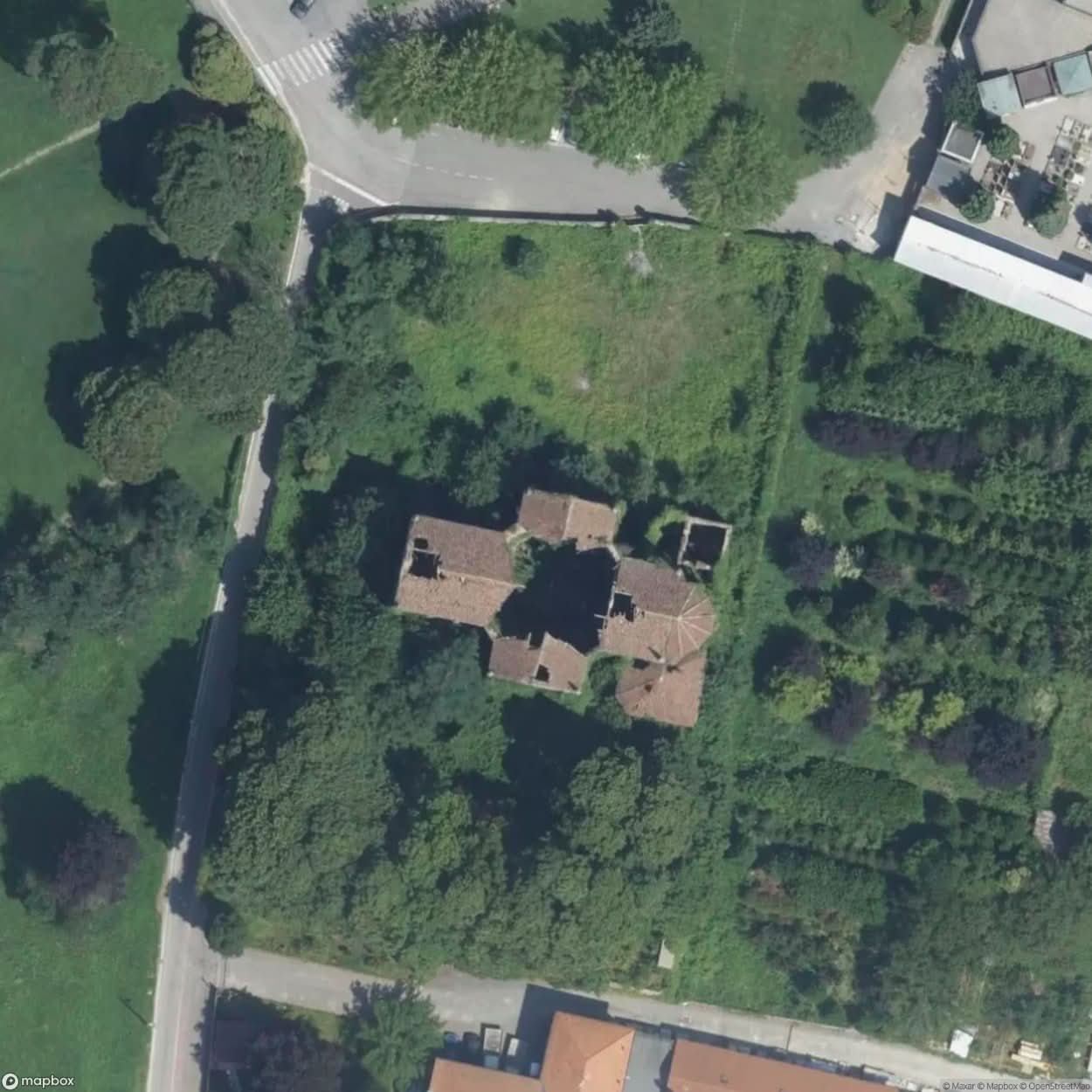 Country House [ITA] #10388