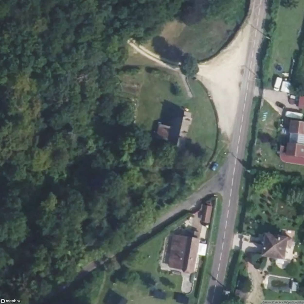 Prejudice House [FRA] #01315