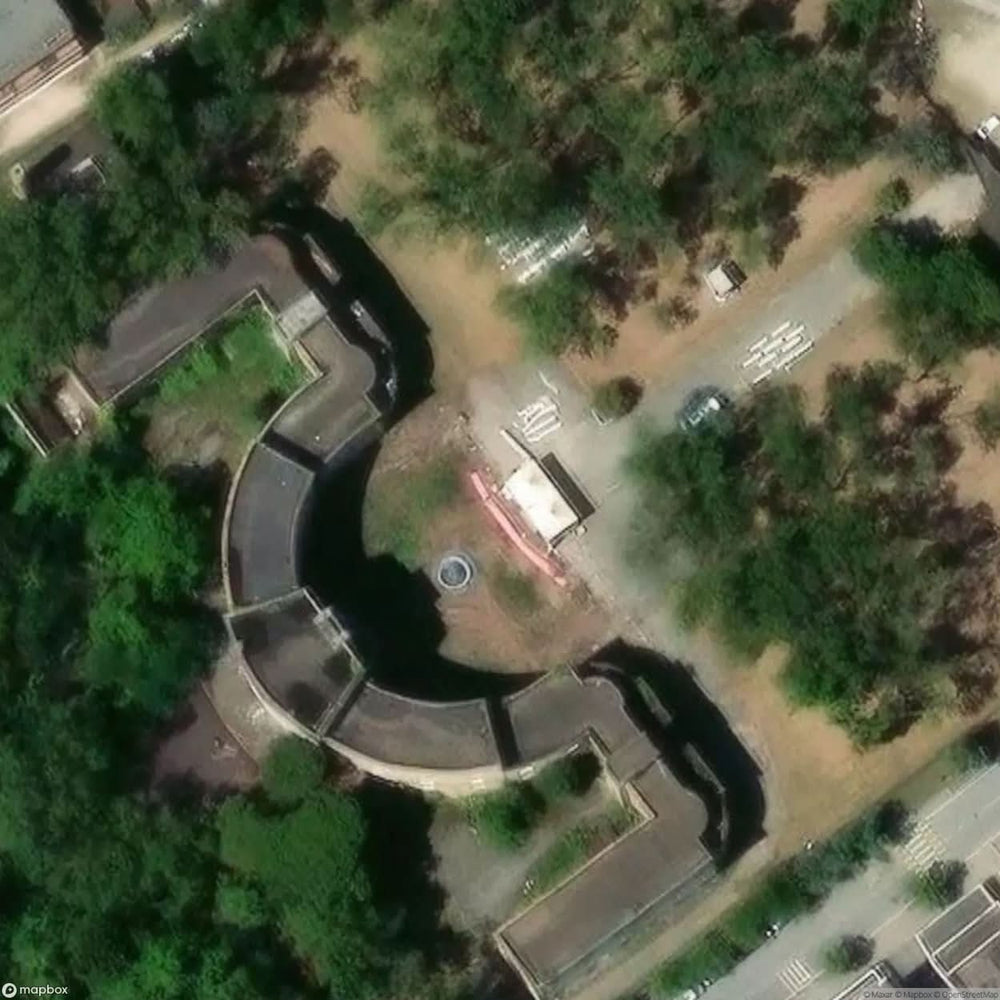 Residential Building Abandoned House With A Thief S Hideout Inside [ITA] #24244