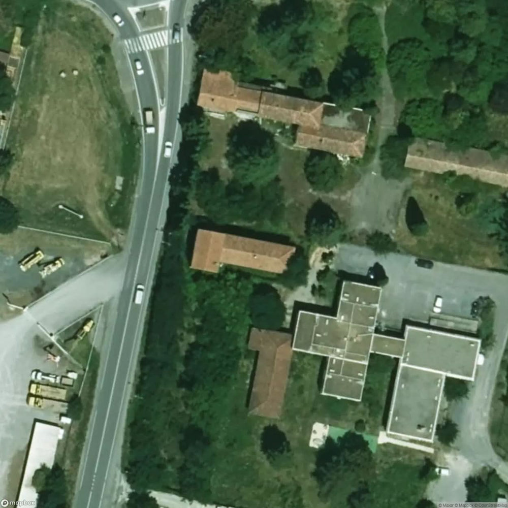 Apt Building [FRA] #20142