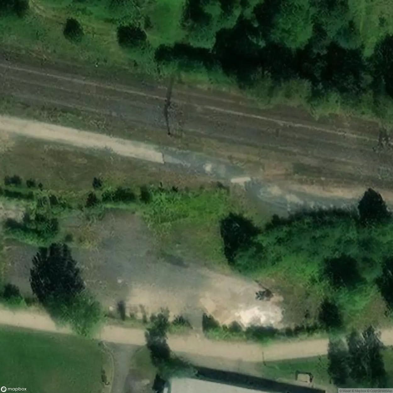 Abandoned Retail Site Stara Kamienica [POL] #35563