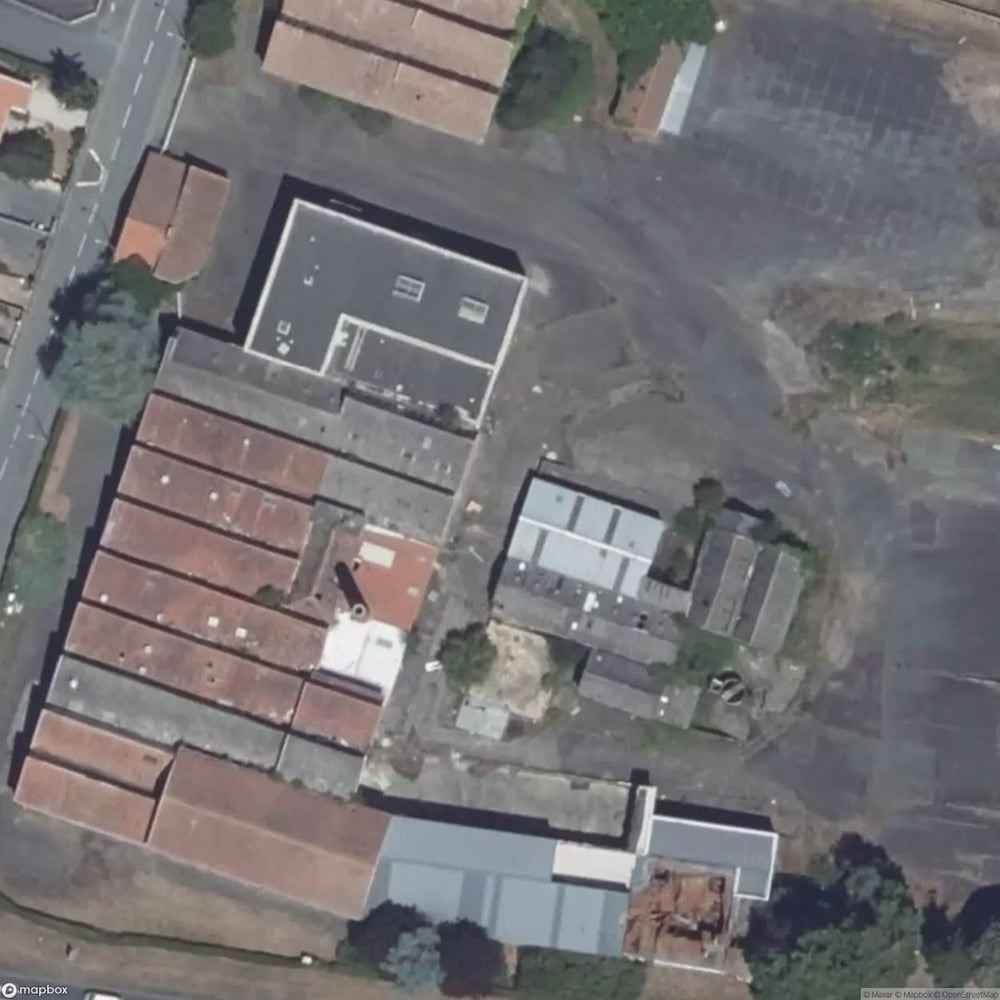 Cybercenter Factory [FRA] #07165