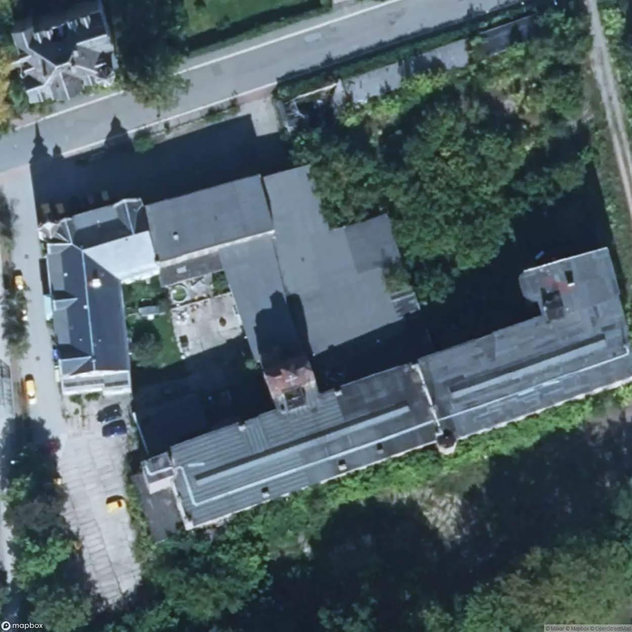 Aszoli Factory [DEU] #05130