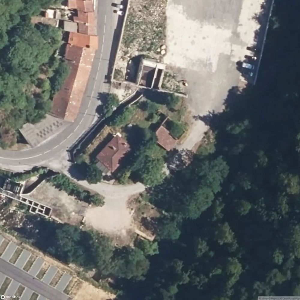Mazamet Footbridge Parking Lot [FRA] #06190