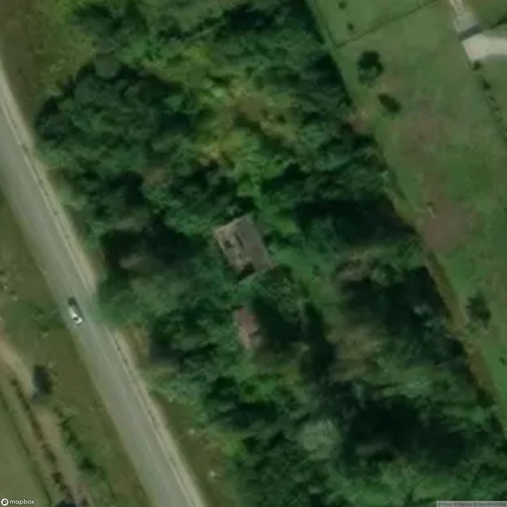 Residential Building Abandoned House In The Middle Of The Village [POL] #24464