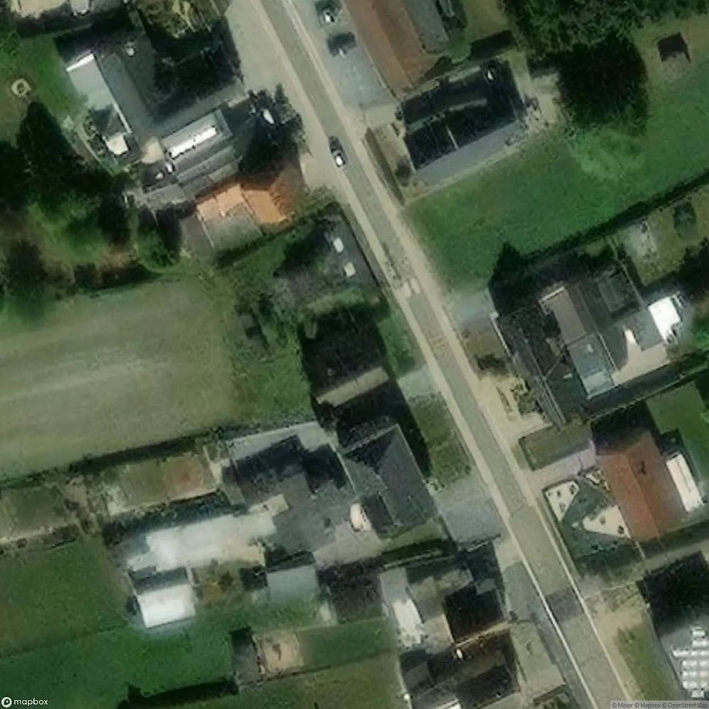 Roof Tile Row House [BEL] #04453