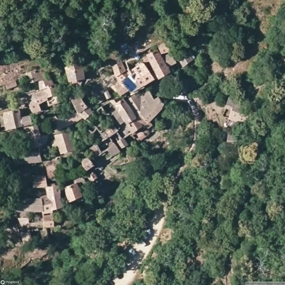 Abandoned Village Mons [FRA] #01753