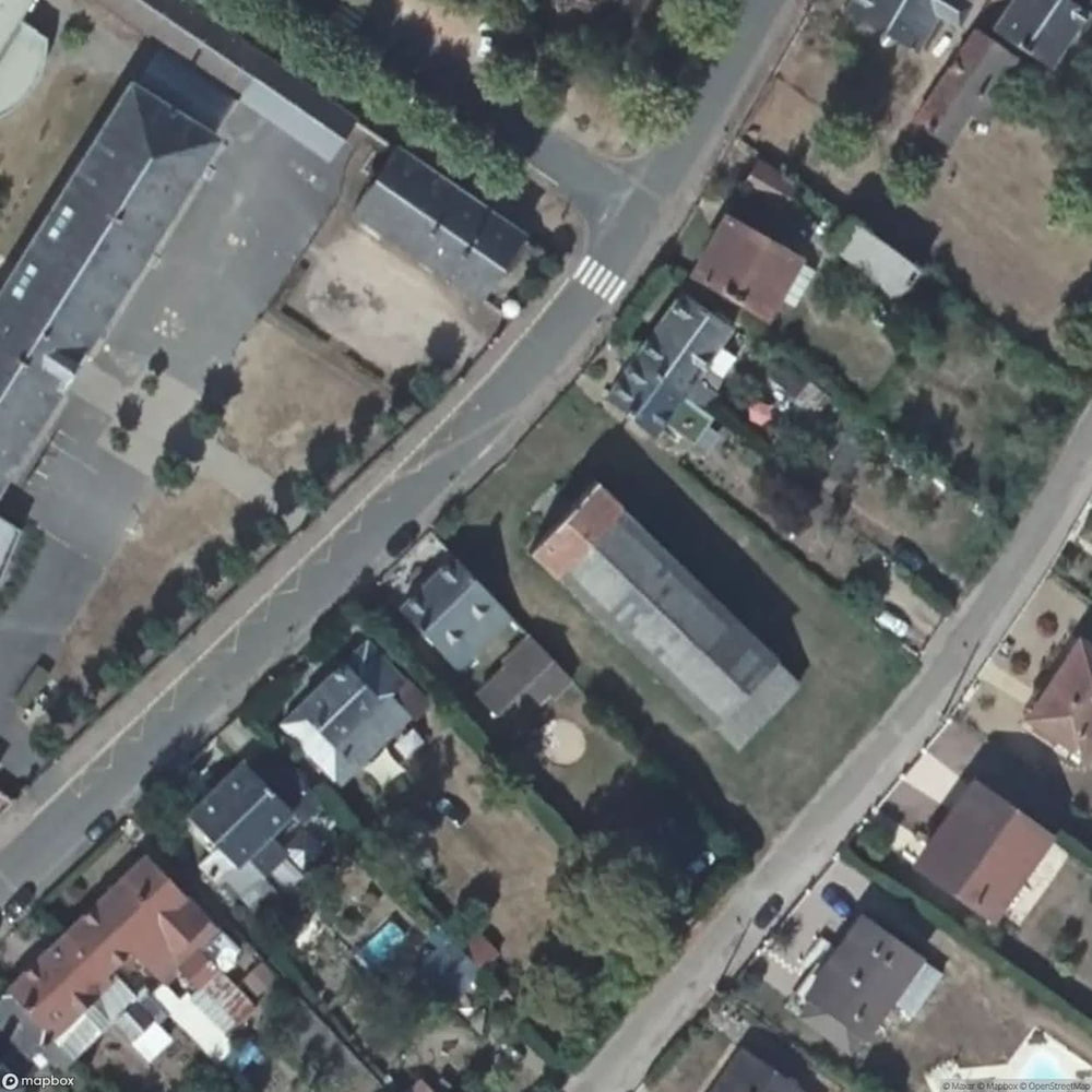 Swimming Pool A [FRA] #13653