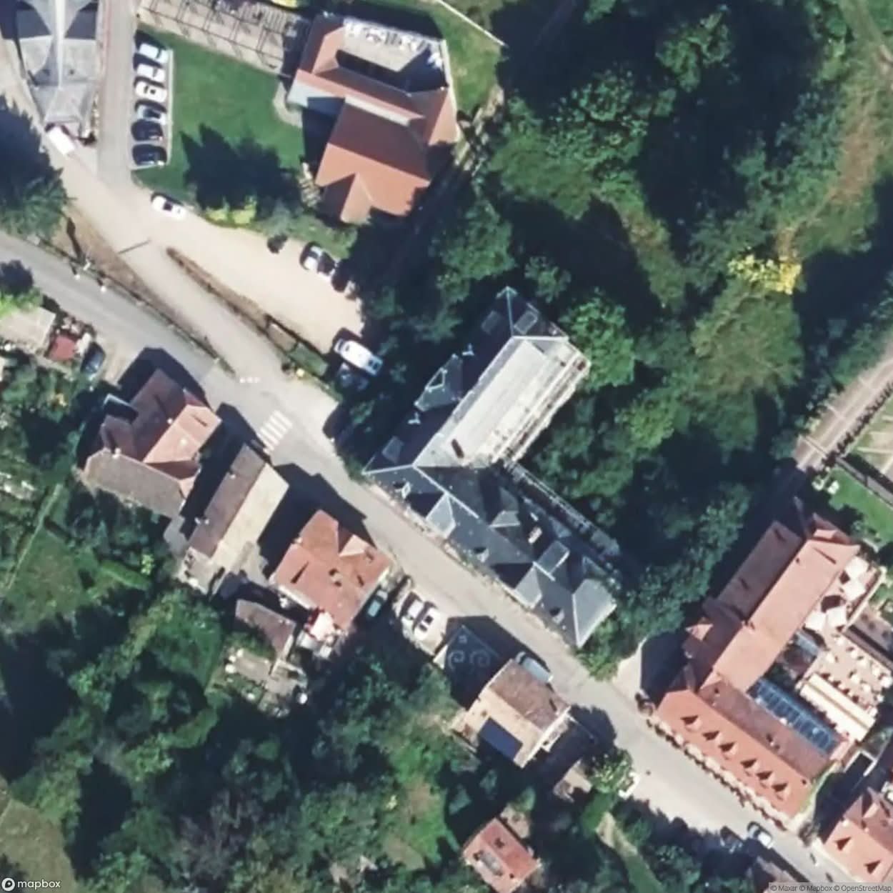 Awo Senior Center [FRA] #14940