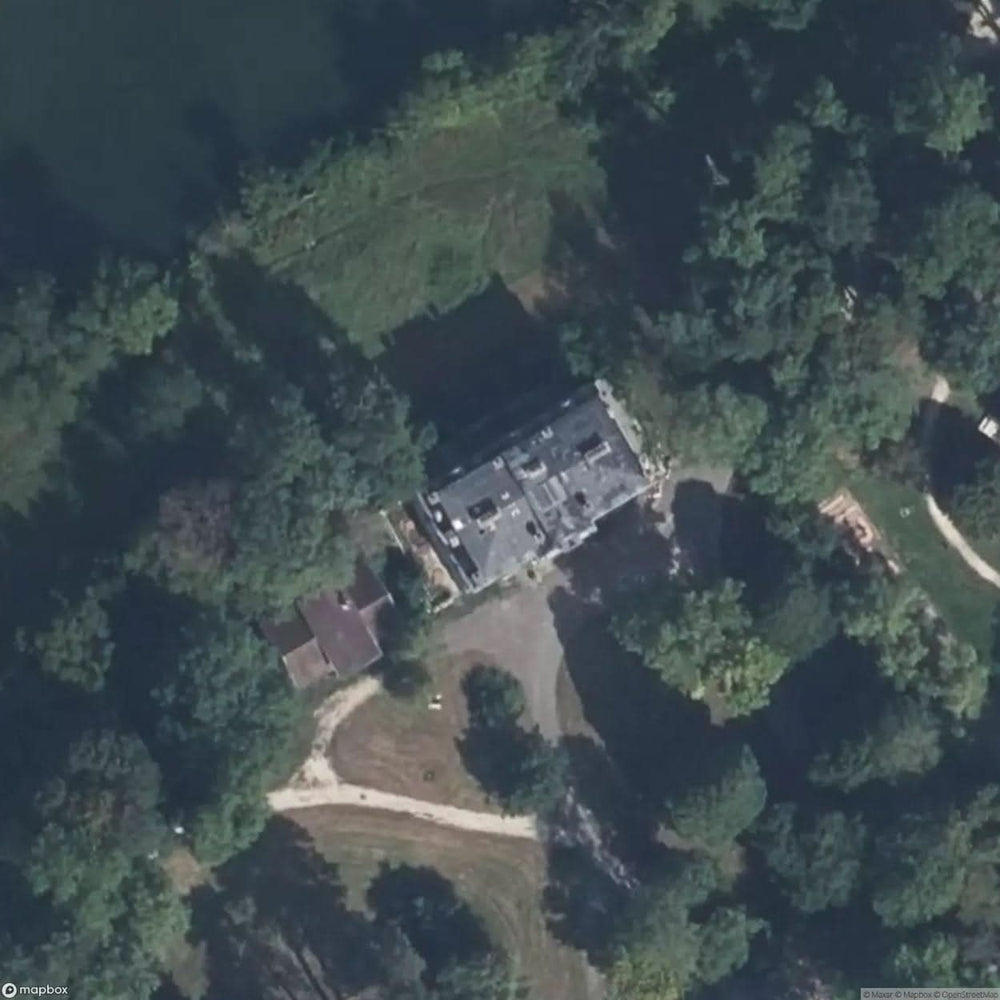 Crissay Castle [FRA] #19372