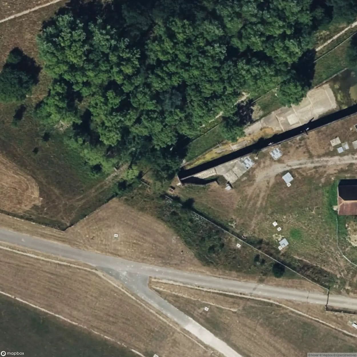 Bewel Water Dam Overflow [GBR] #06880