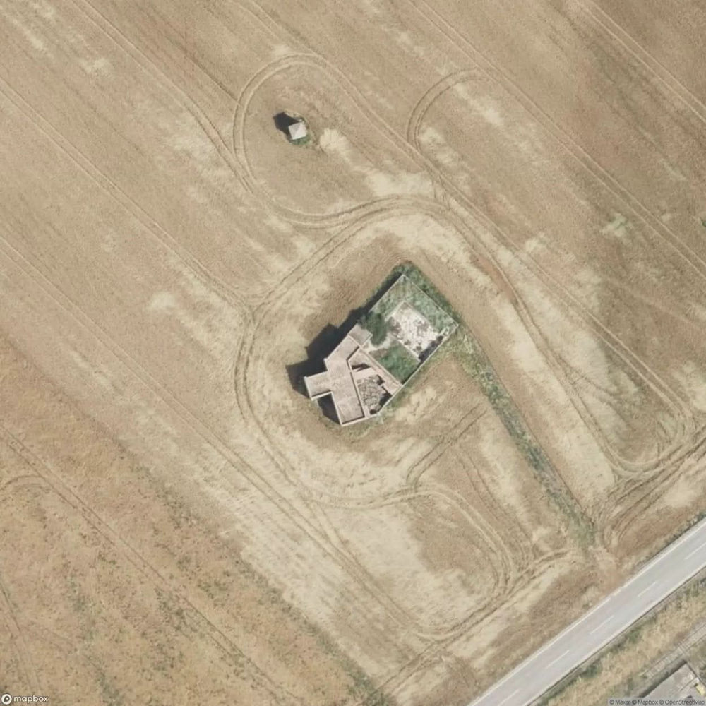 House With Aband Basement [ESP] #21807