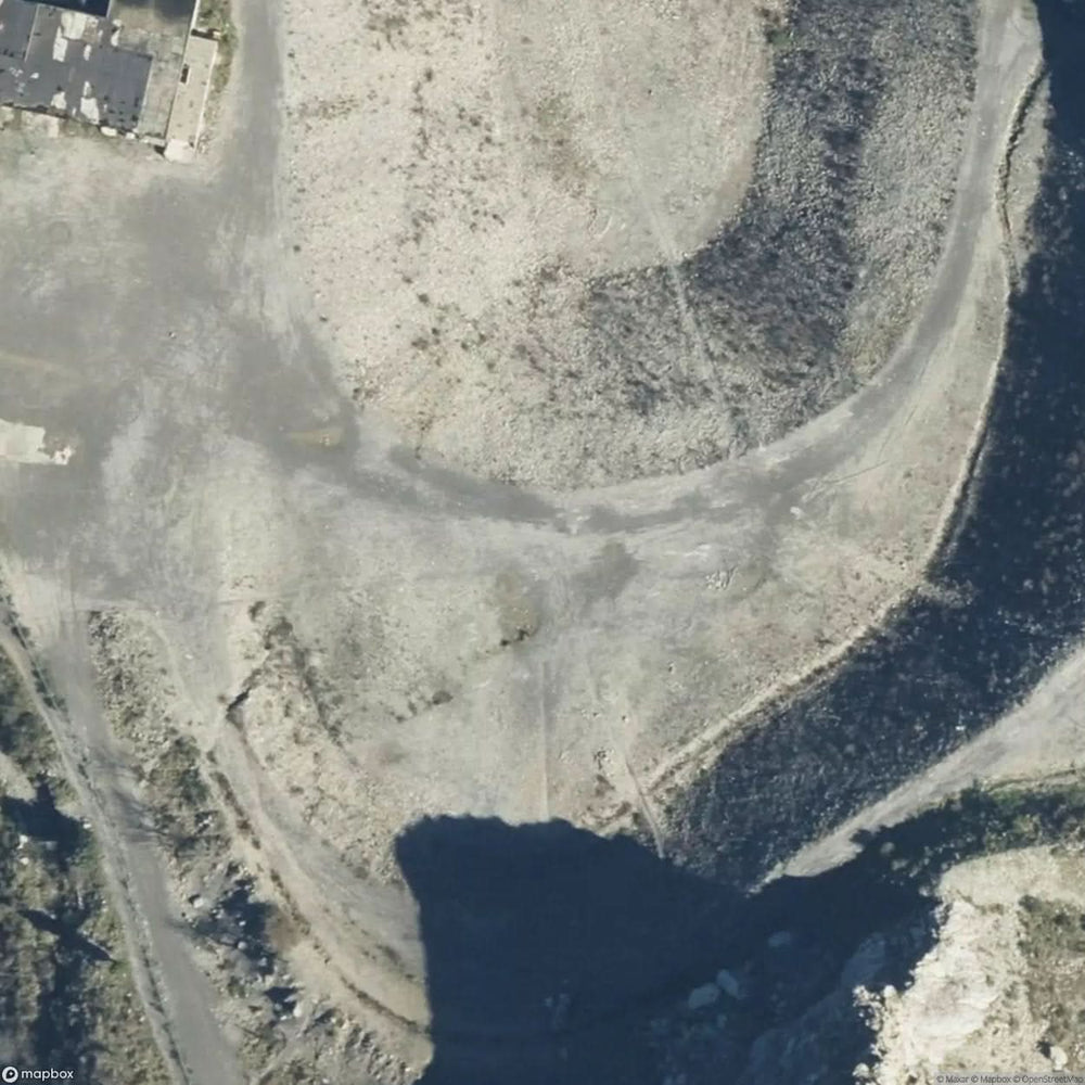 Monteratti Quarry [ITA] #10639