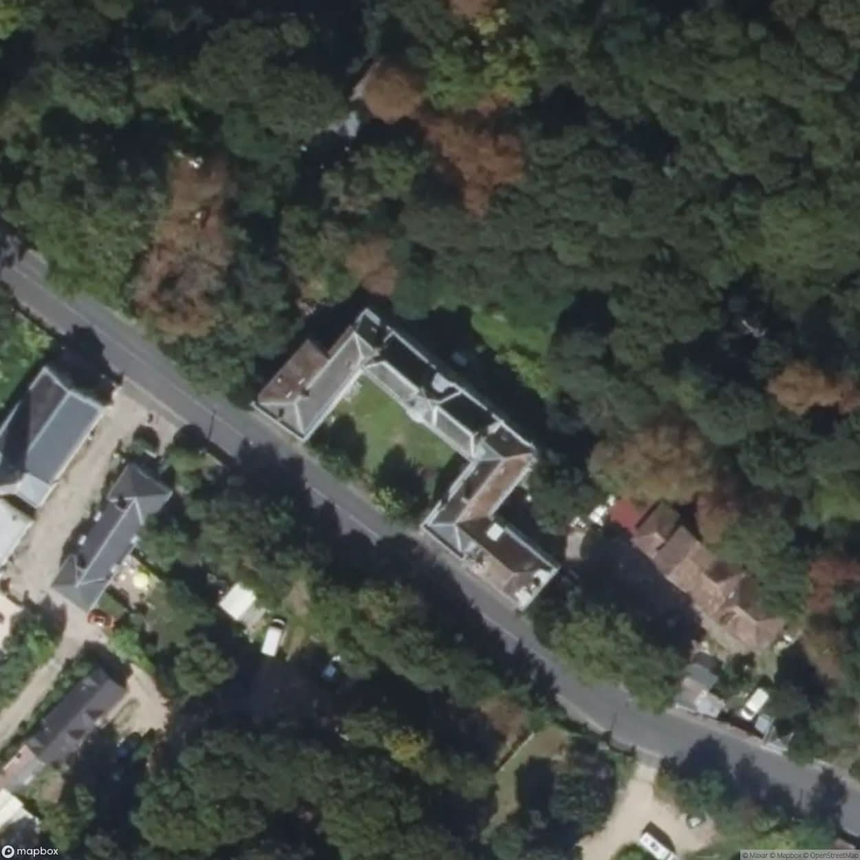 Manor Helene [FRA] #01417