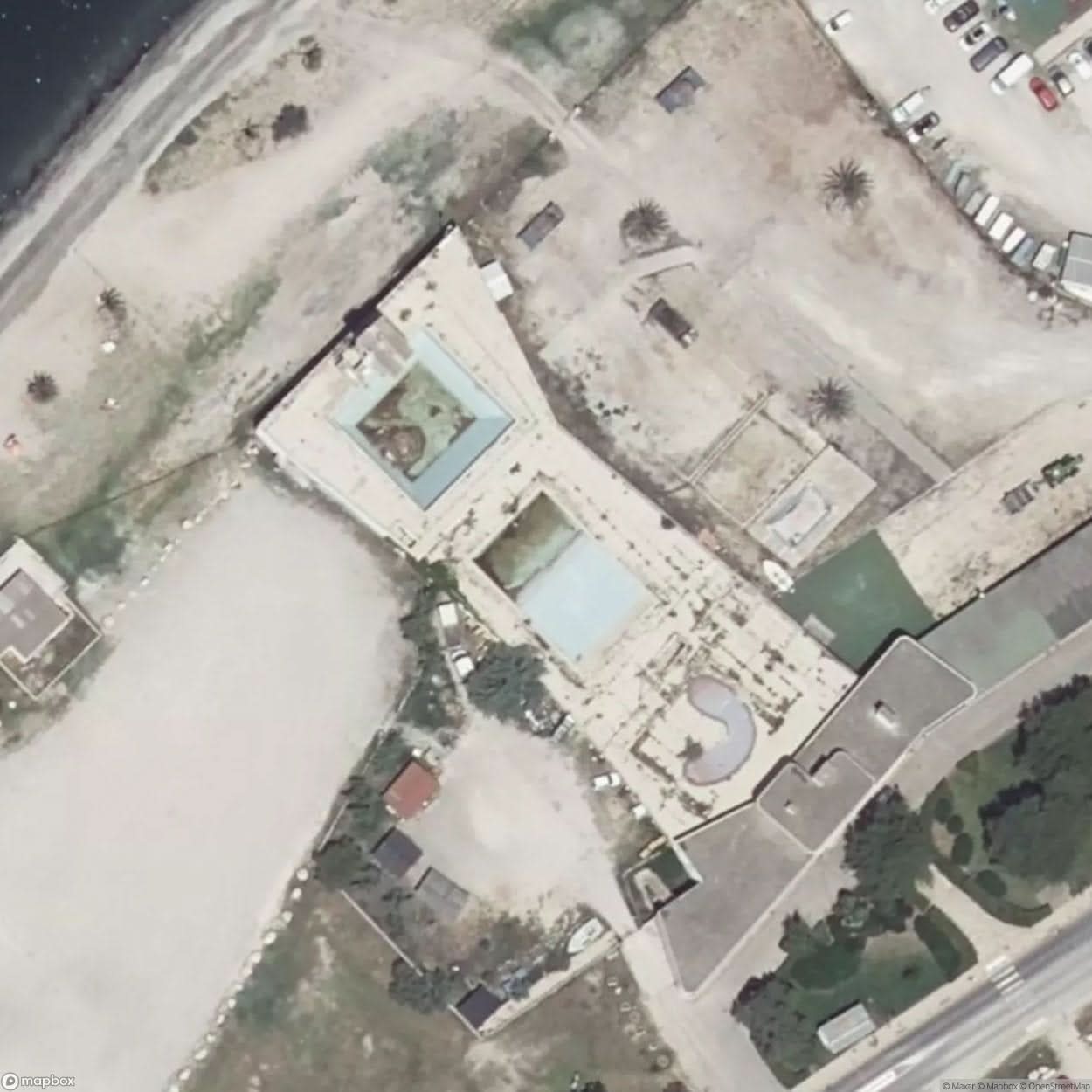 Whelk Swimming Pool [FRA] #14078
