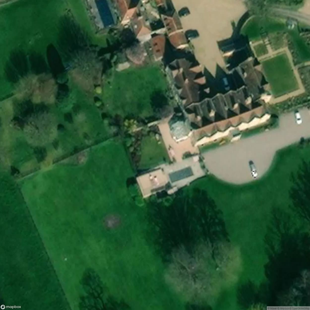 Hersfeld Court [GBR] #08044