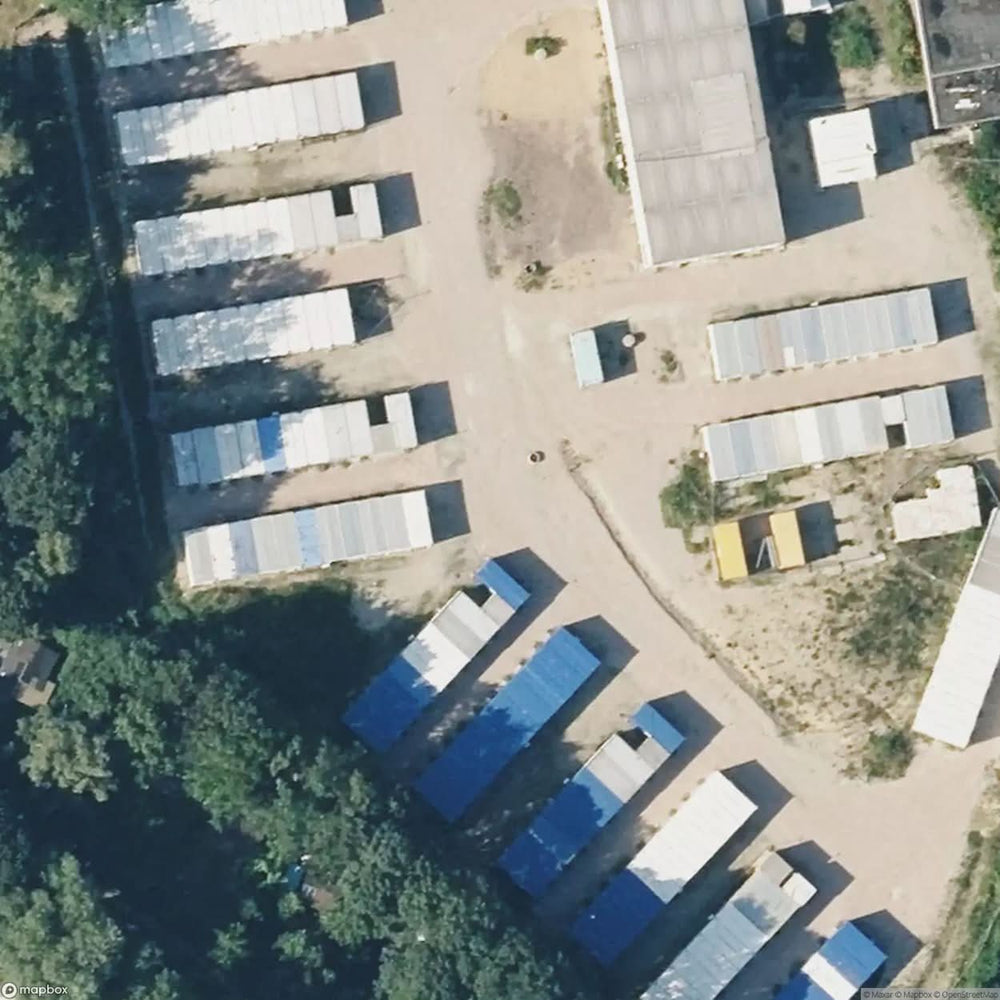Vacant Apartment Buildings [DEU] #20875