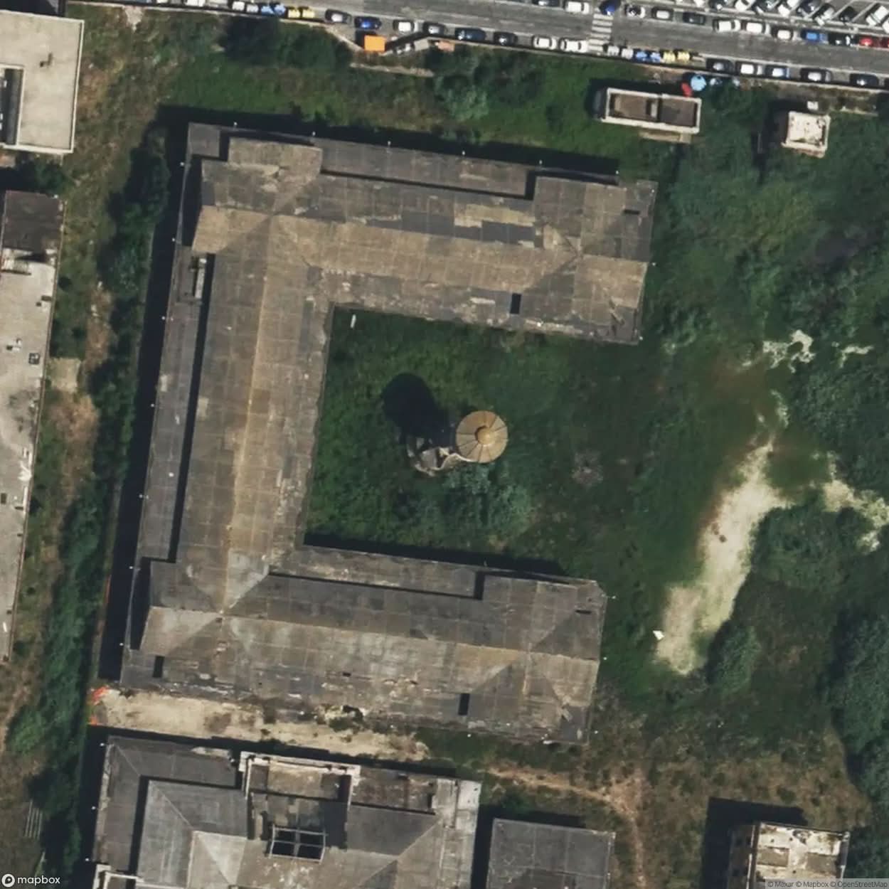 General Market Storage Tank [ITA] #15311
