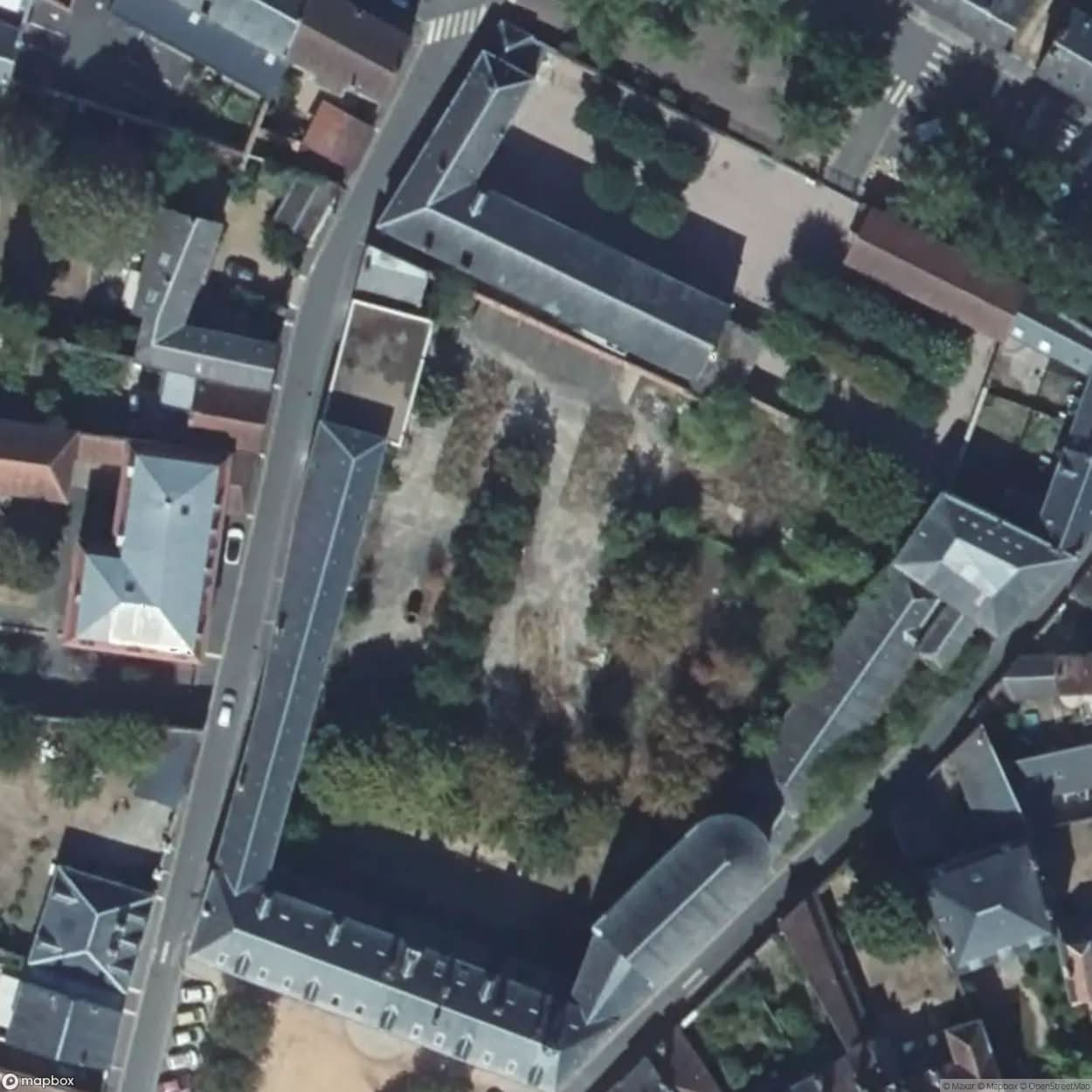 House M [FRA] #19714