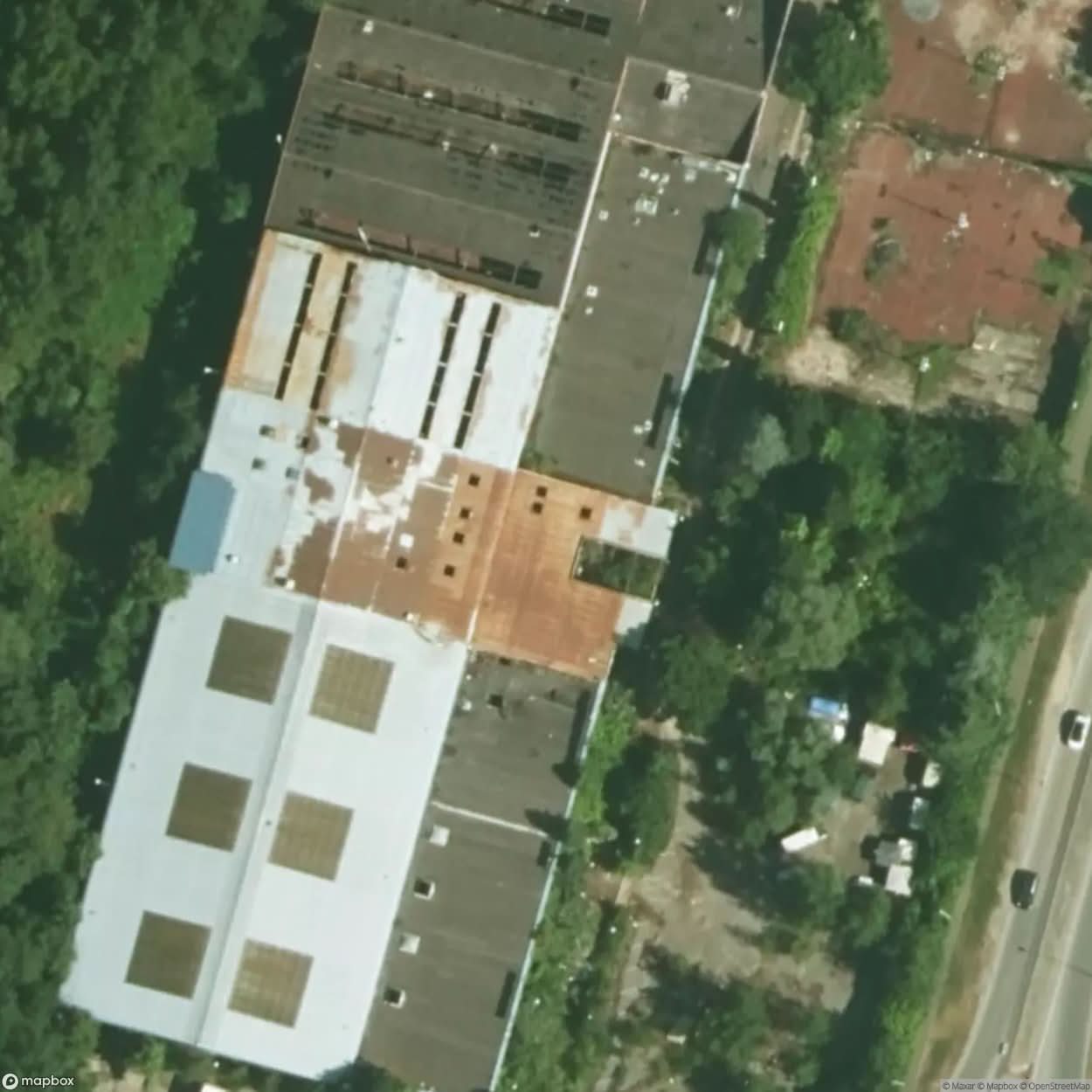 Abandoned Bowling Disco Tennis Complex [FRA] #00126