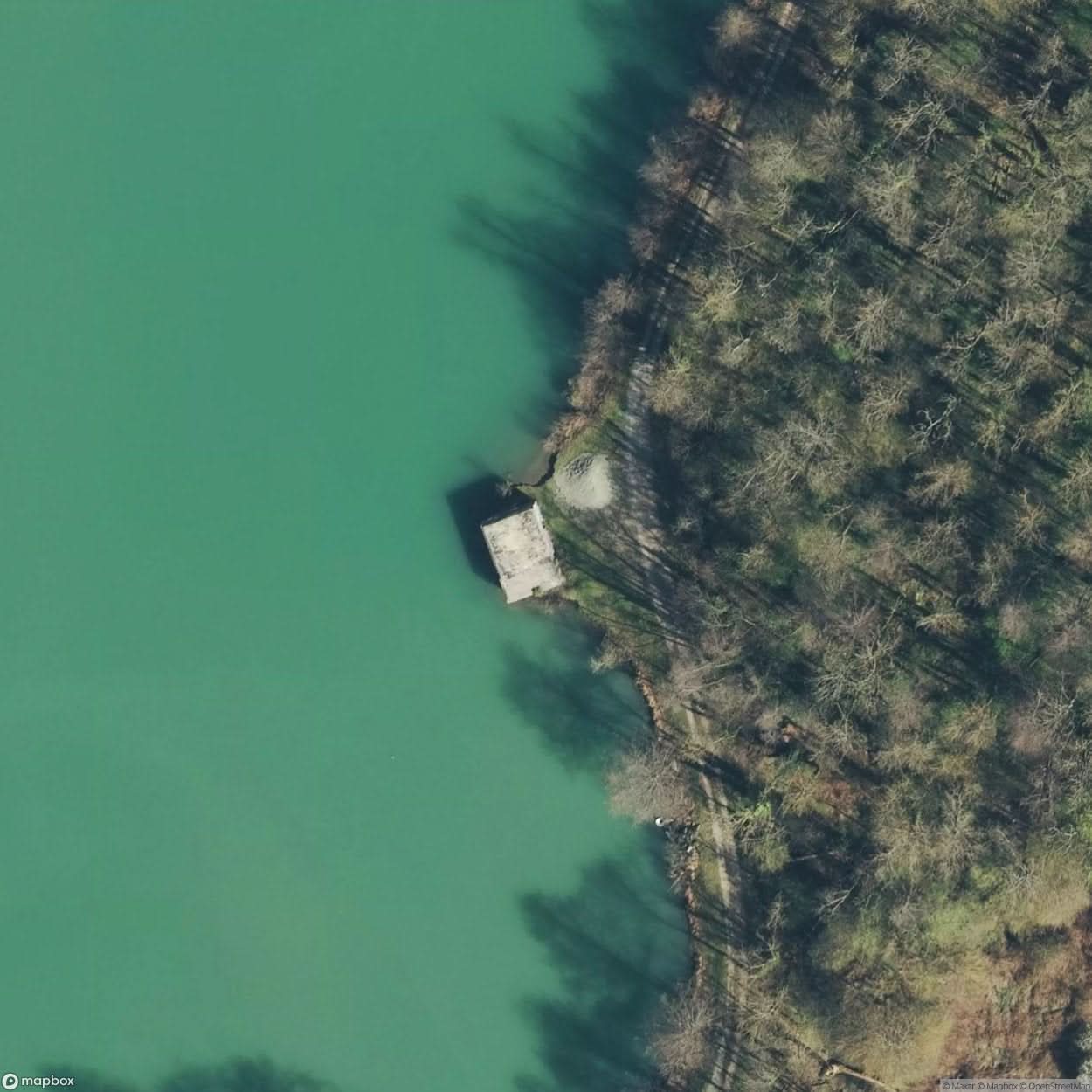 Infantry Bunker By The Lake [FRA] #16370