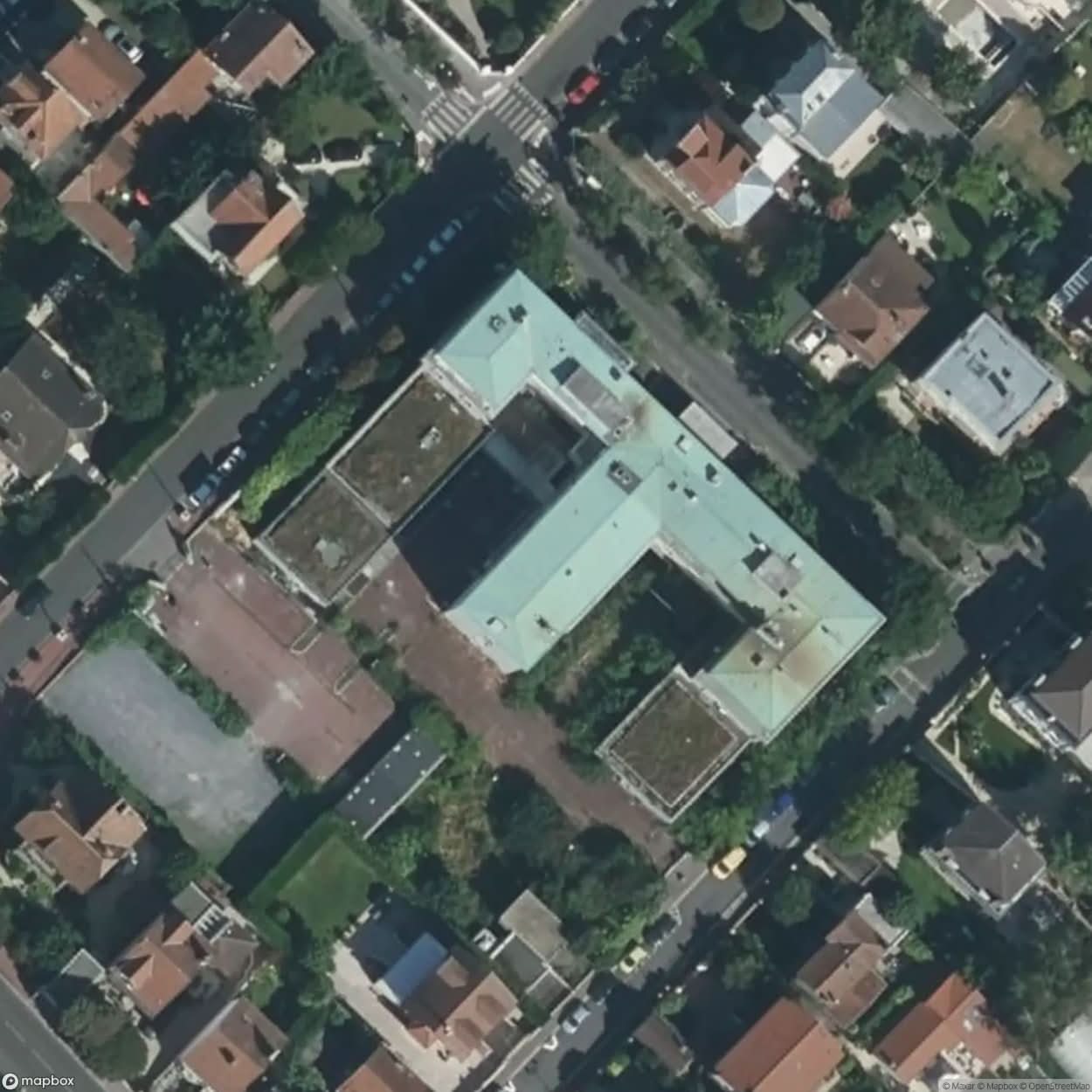 Private Hospital [FRA] #15190