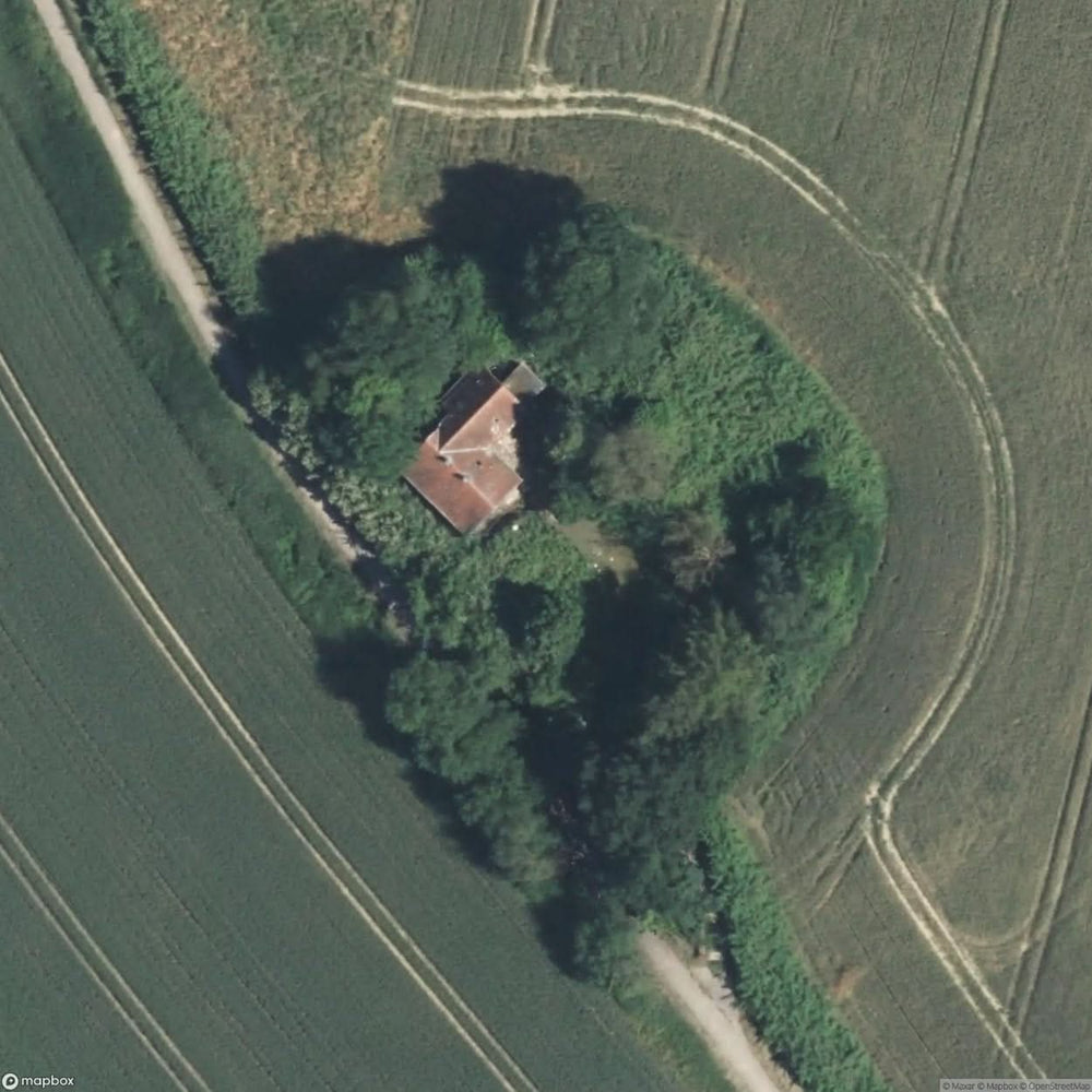 Moat House [DEU] #00738
