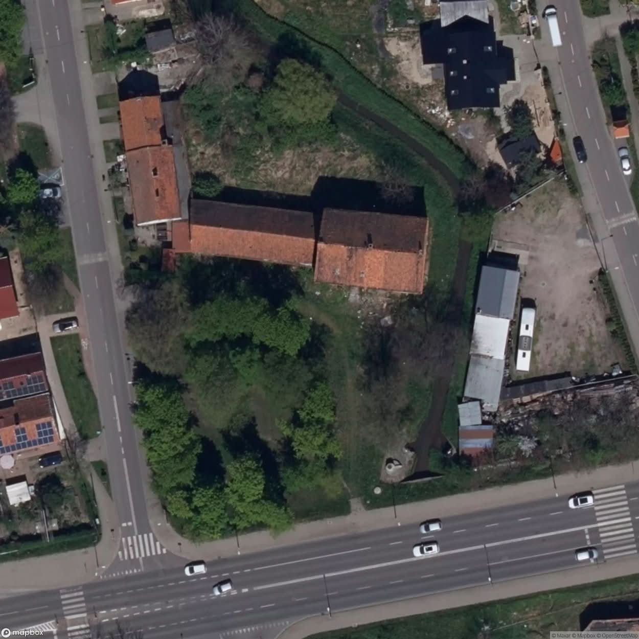 Site Abandoned Unused Uwm Building [POL] #34287