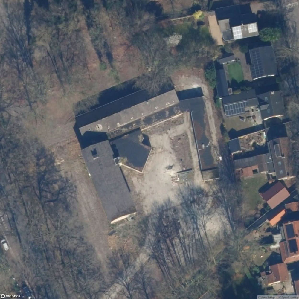 School Nunne [NLD] #100567