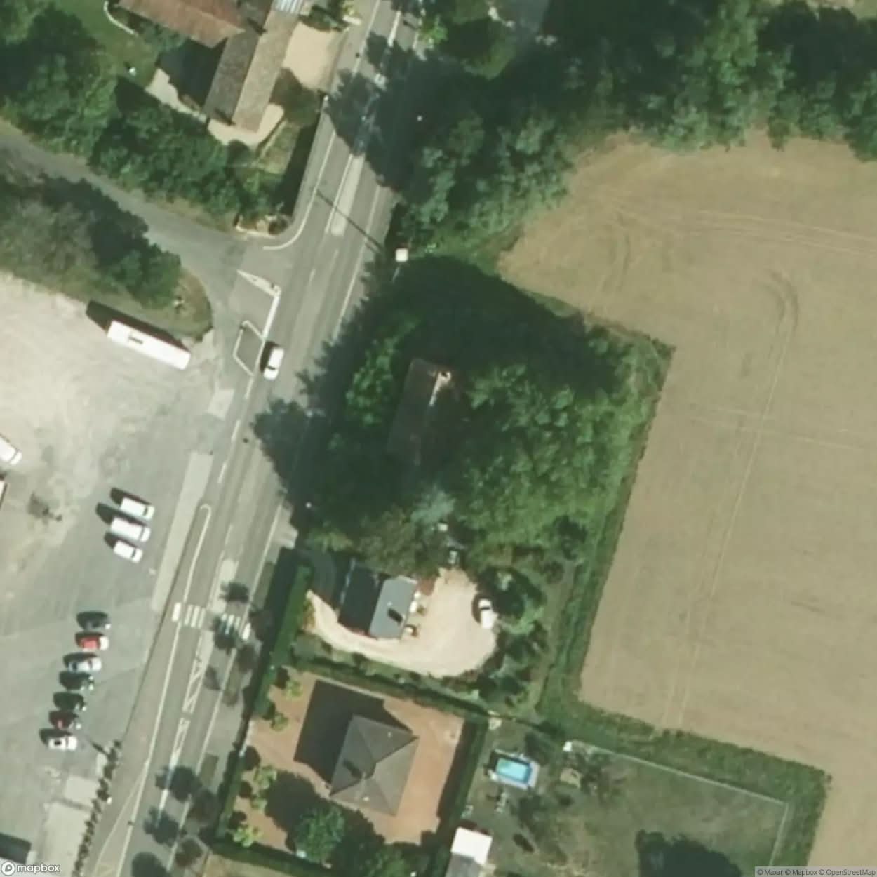 House Ab [FRA] #01359