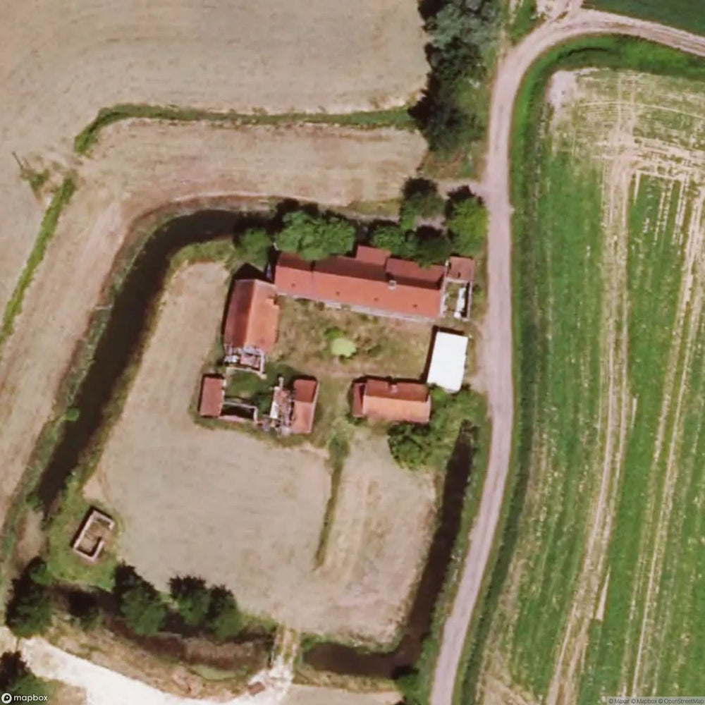 Crucifix Farm [FRA] #00506