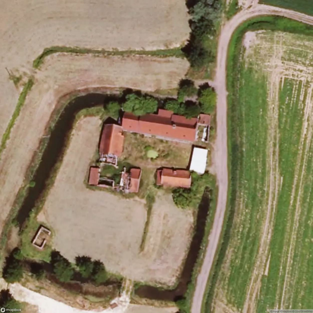 Crucifix Farm [FRA] #00506