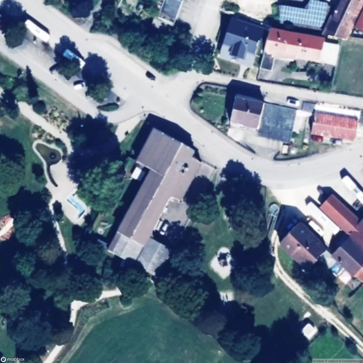 Abandoned School [DEU] #35075
