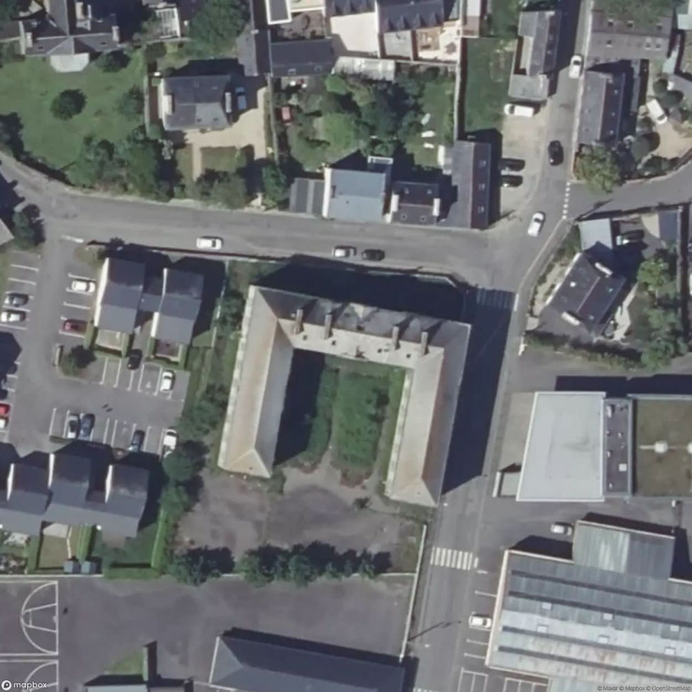 Former Boarding School Sacra Coeur [FRA] #04840