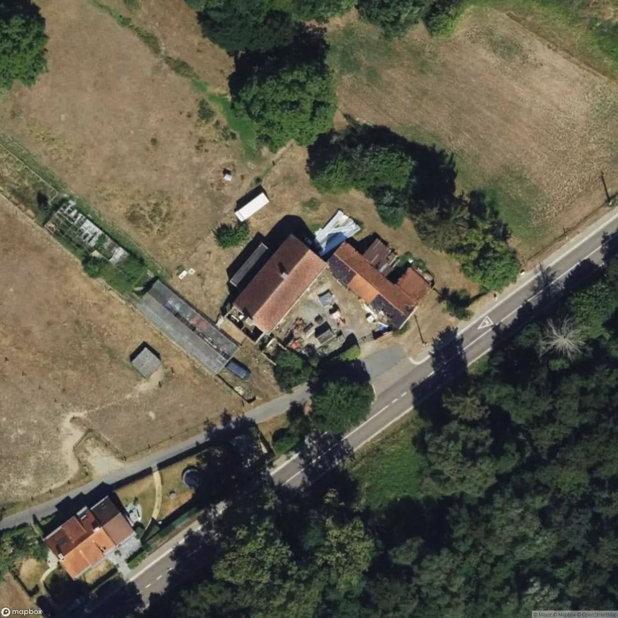 Villa Paradise [BEL] #03979