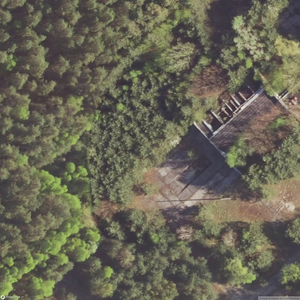 Site Abandoned Memorial Cross Monument [POL] #33737