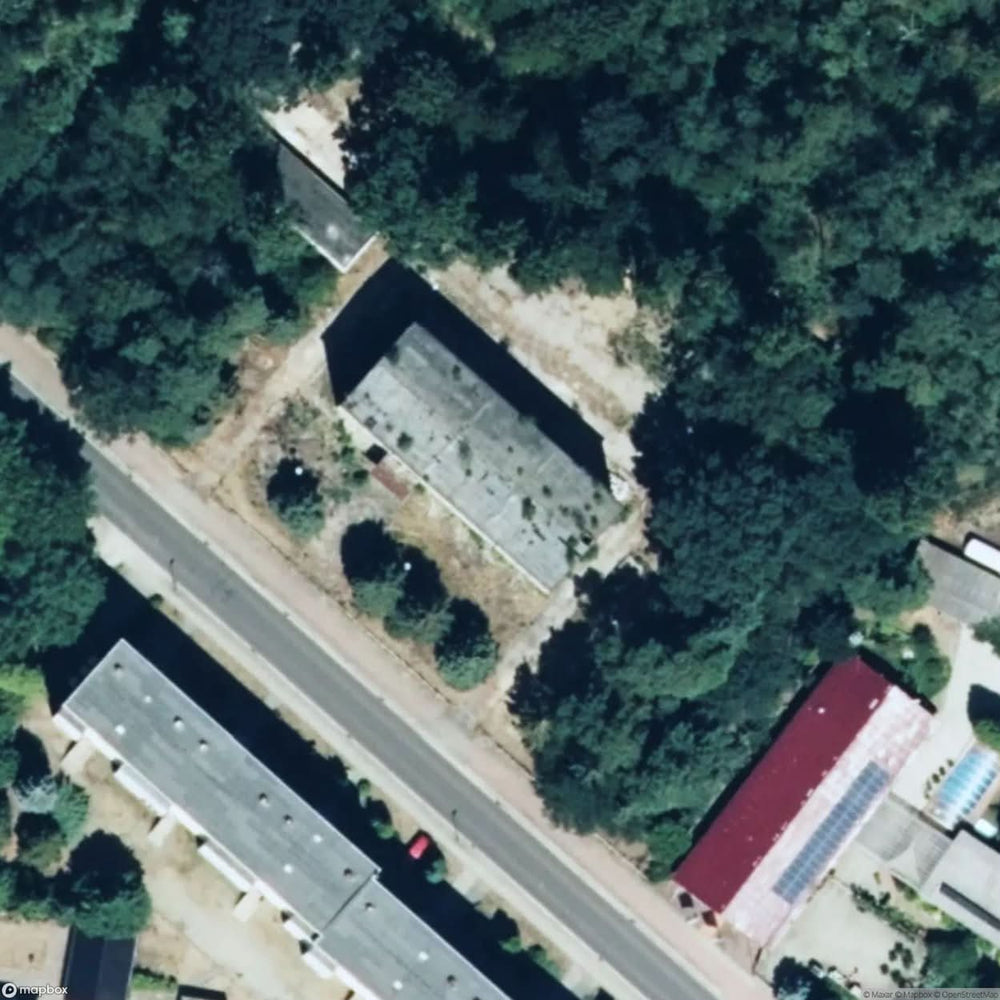 Crane House Tribal House [DEU] #03950