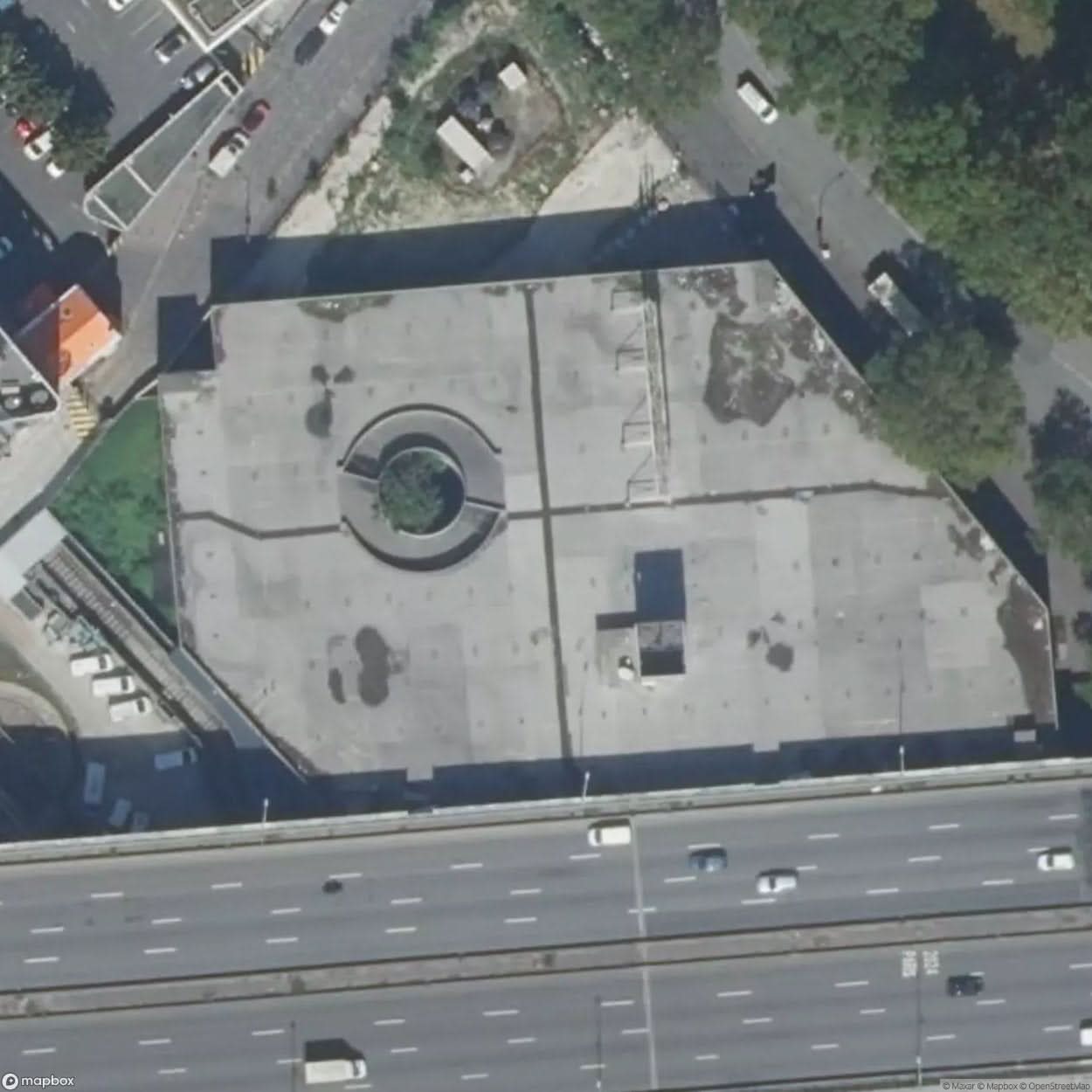 Supermarket P [FRA] #13844
