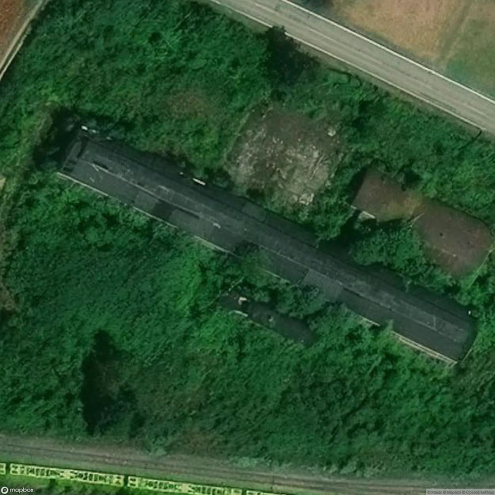 Hearn Oil Terminal [AUT] #08022