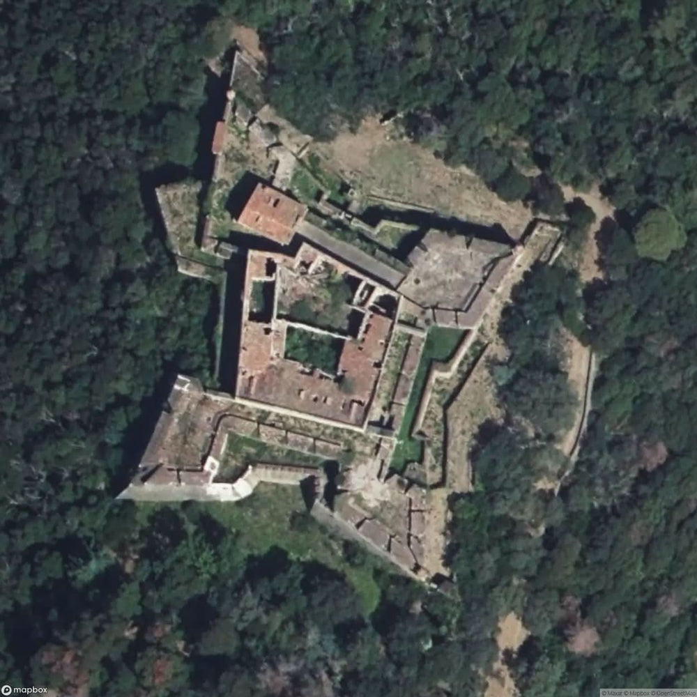 Fort Amelie [FRA] #15415