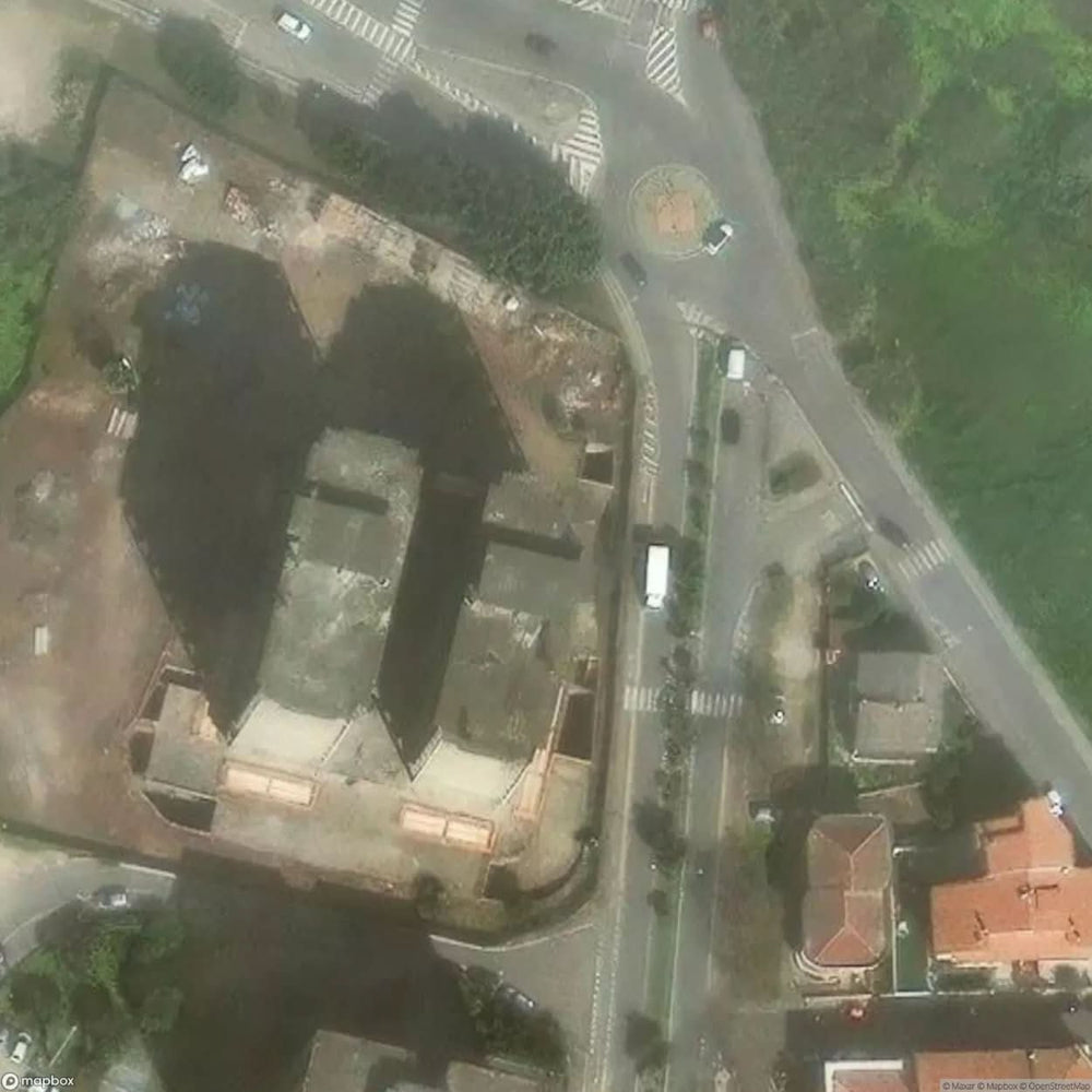 The Unfinished Building [ITA] #09963